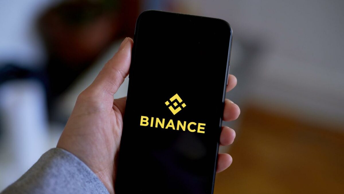 Inside the Binance accounts internal investigators say helped transfer more than $1 billion to Iran-linked entities: A 79-year-old VIP Chinese trader and a suspected Iranian gold smuggler