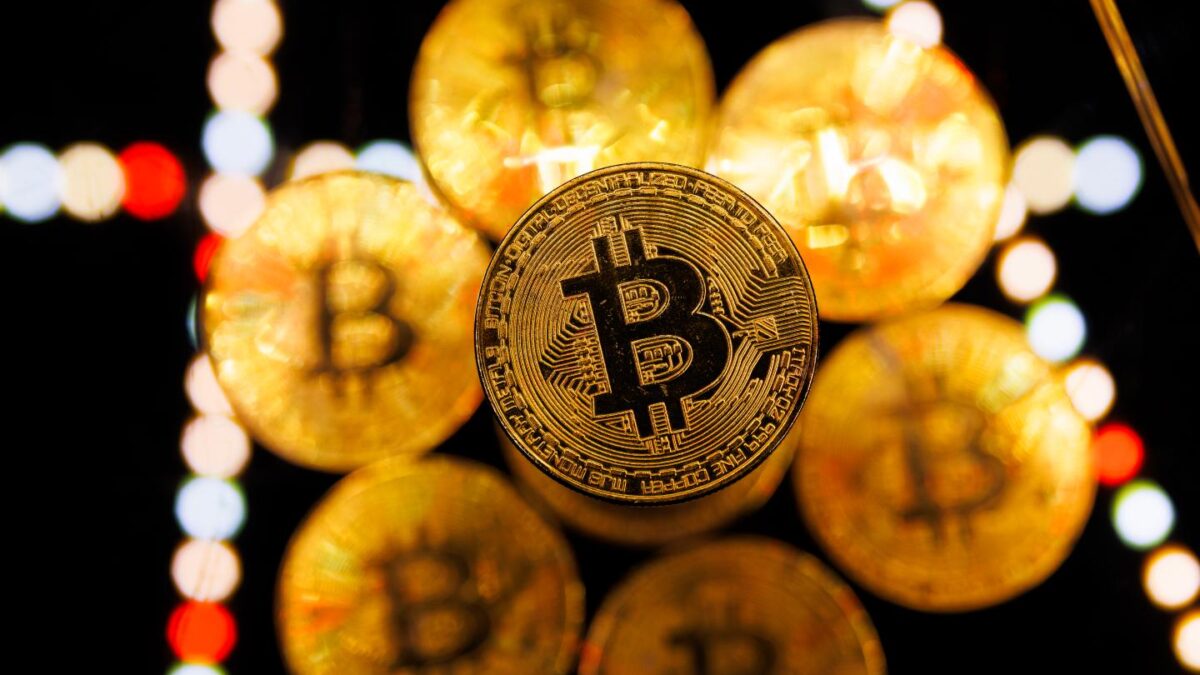 The crypto market may be out of gas as Bitcoin dips under $100k and altcoins plummet