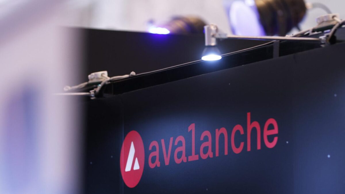 Signage for Avalanche during the WebX2024 in Tokyo.