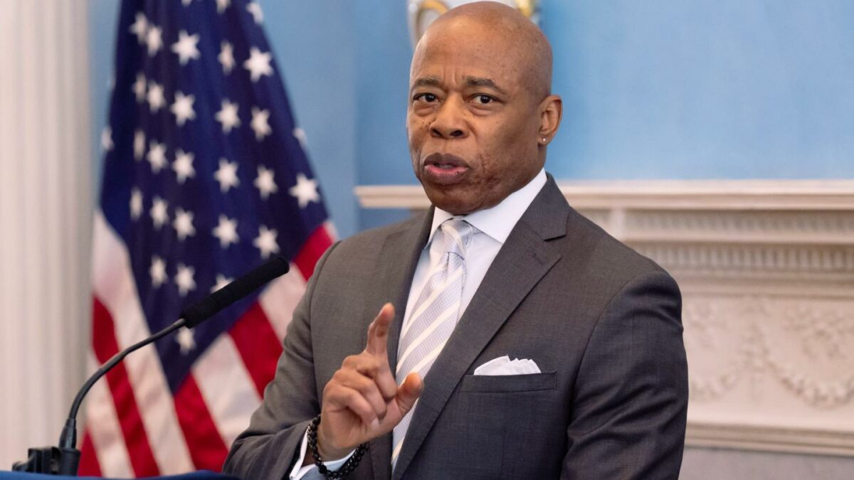 Investors cry foul over former NYC Mayor Eric Adams’s crypto launch: ‘Such an obvious rug’