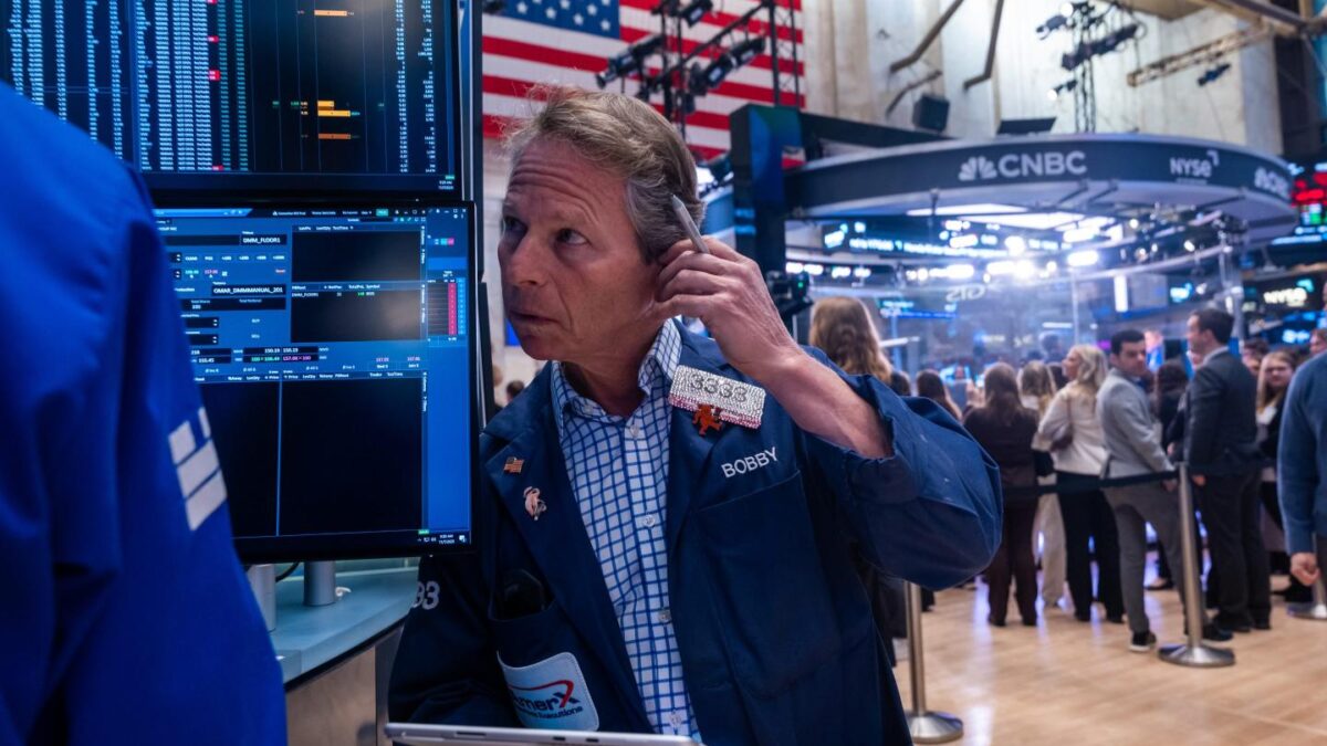 Nasdaq 100 set for worst week since April meltdown