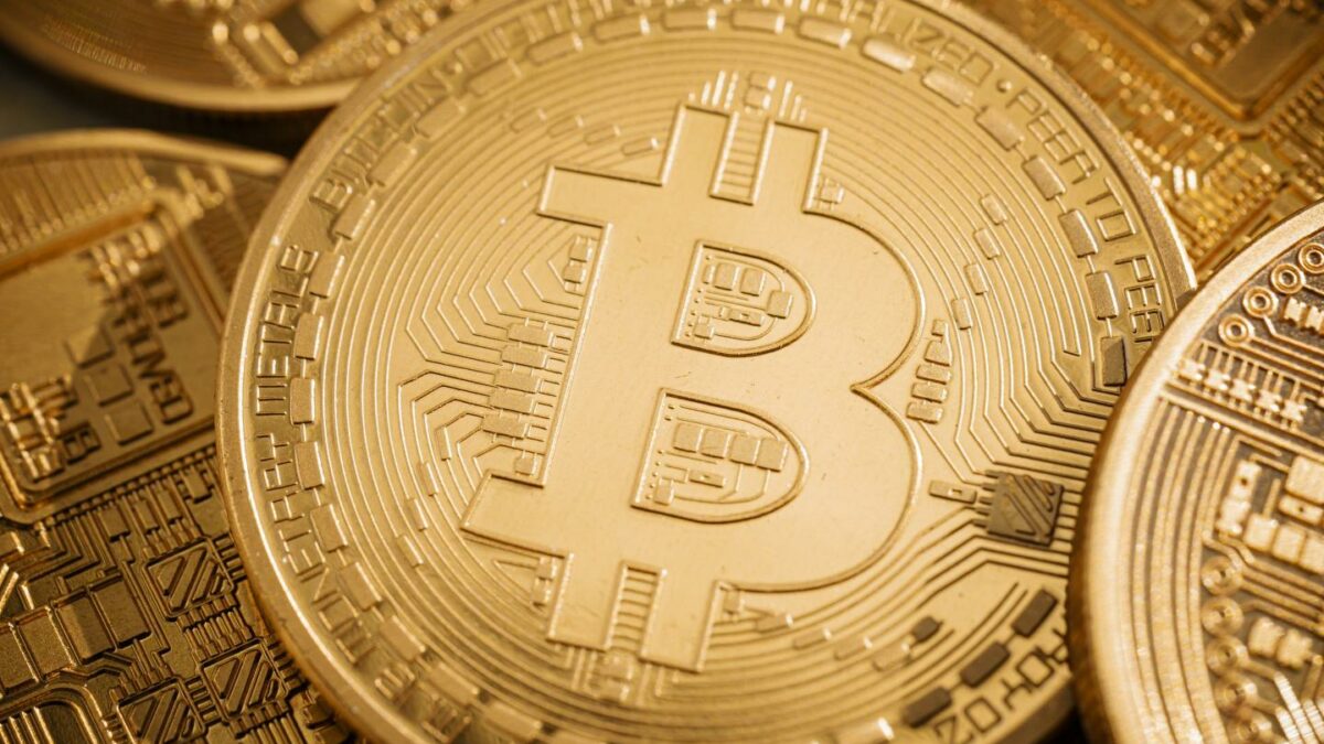 Bitcoin has mined 20 million coins: Why the last of the remaining 1 million won’t arrive until 2140