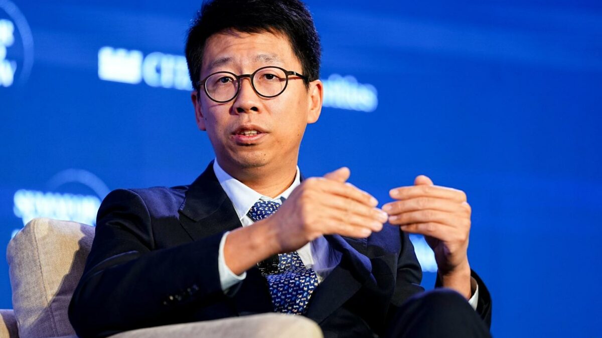Exclusive: Airwallex launches billing product as $8 billion fintech continues to compete with rival Stripe