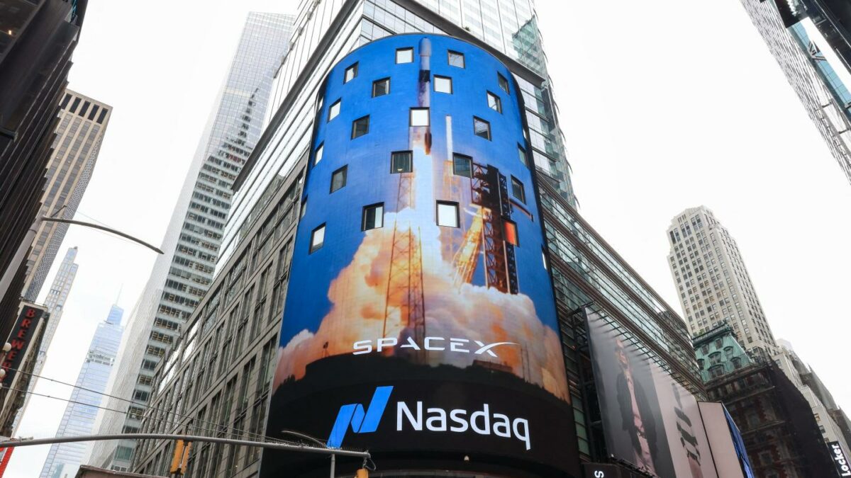 SpaceX tokens are a bust on IPO day—but blame supply and demand, not crypto