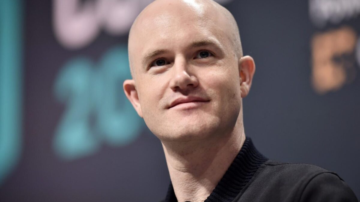 Coinbase revenue soars by 72% to $1.6 billion, smashing analysts’ predictions