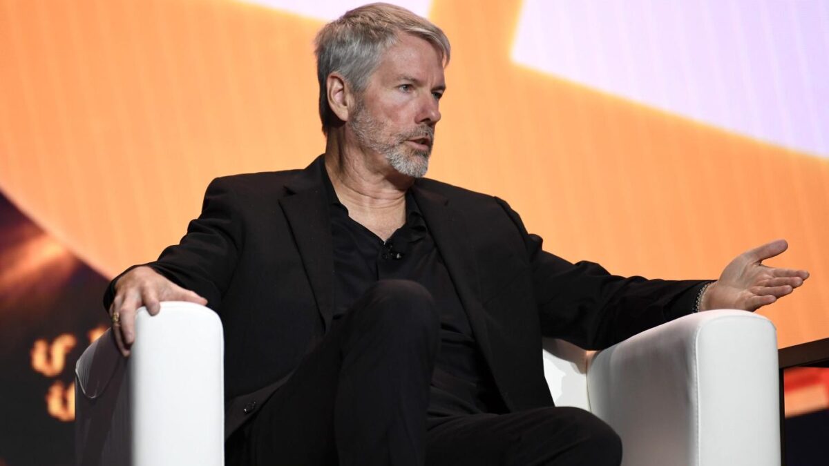 Michael Saylor seated