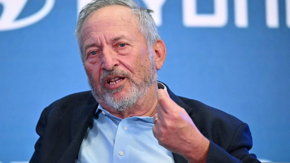 Photo of Larry Summers
