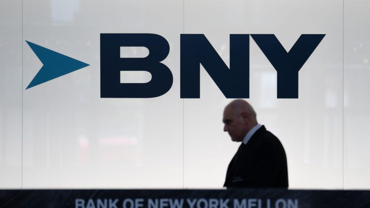 BNY launches new blockchain accounting tool with BlackRock as first client