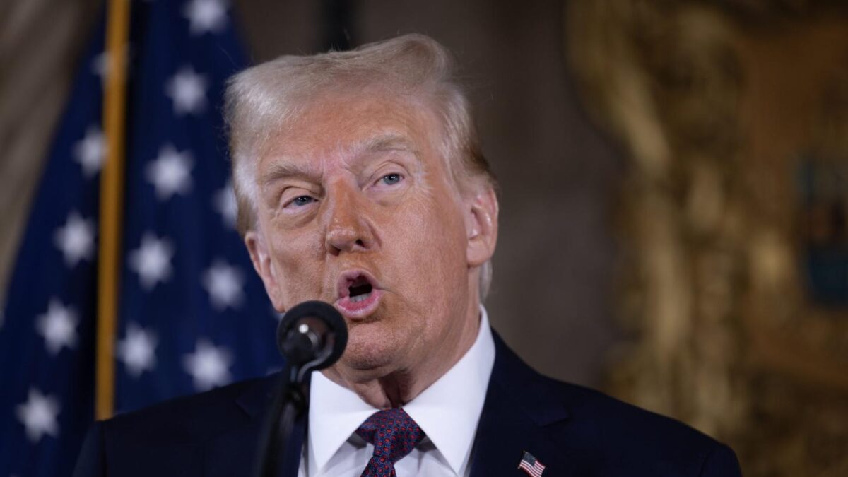President-elect Donald Trump plans to sign an executive order on crypto, Bloomberg says.