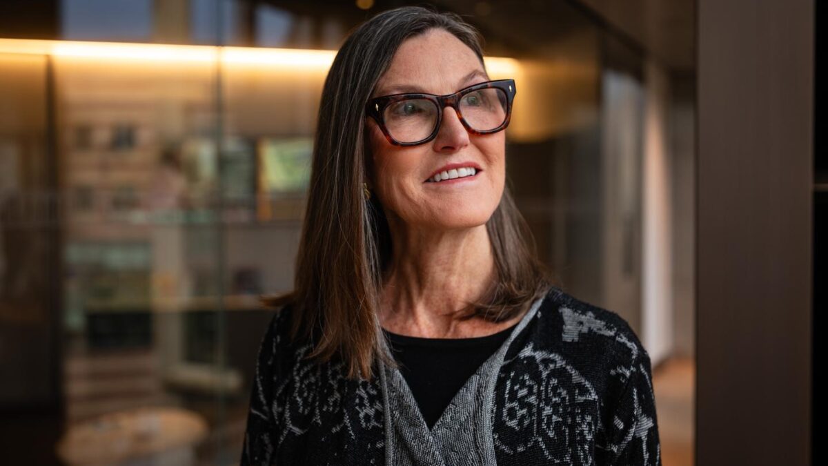 Most of the so-called memecoins that are flooding the $2.6 trillion cryptocurrency space will probably end up “worthless,” according to Cathie Wood.