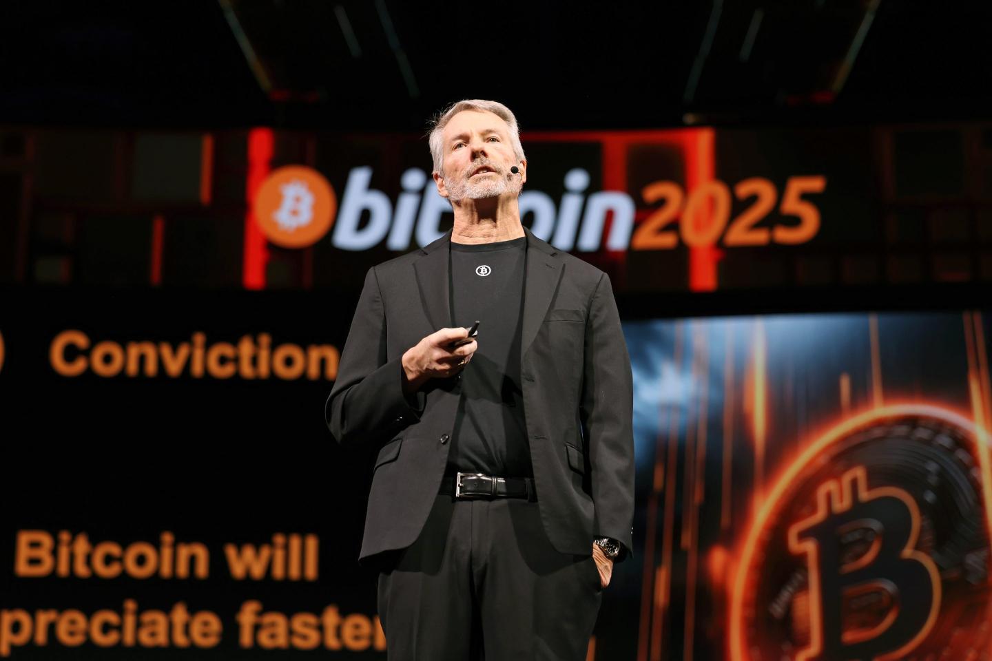 Michael Saylor speaks at a May Bitcoin conference.