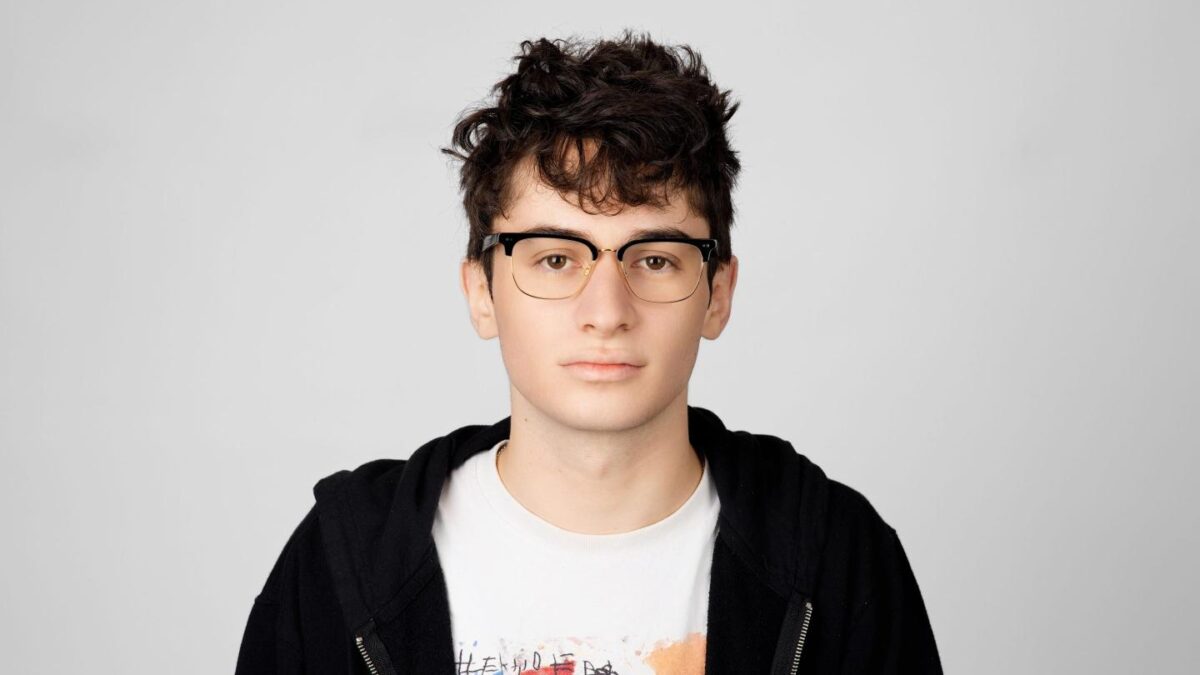 21-year-old Jackson Denka created Azura to simplify and enhance the DeFi user experience